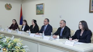 Քննչական կոմիտեի նախագահ Արթուր Պողոսյանն ընդունել է ԻԻՀ արդարադատության նախարարի գլխավորած պատվիրակությանը